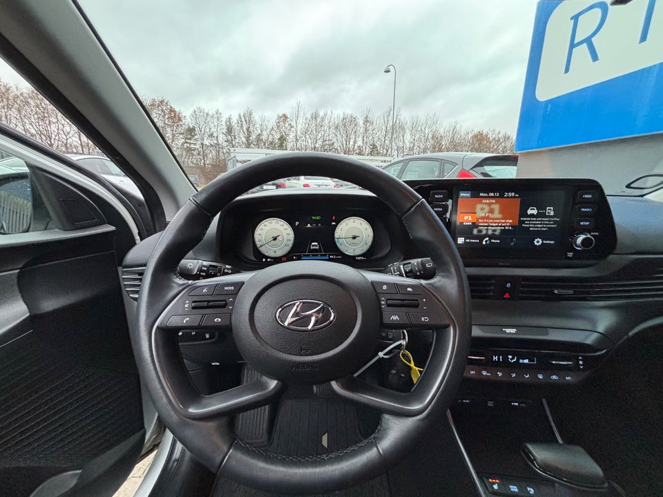 Hyundai i20 1,0 T-GDi Essential DCT 5d