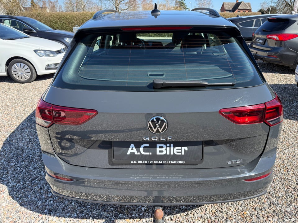 VW Golf VIII 1,5 eTSi 130 Life Variant DSG 5d