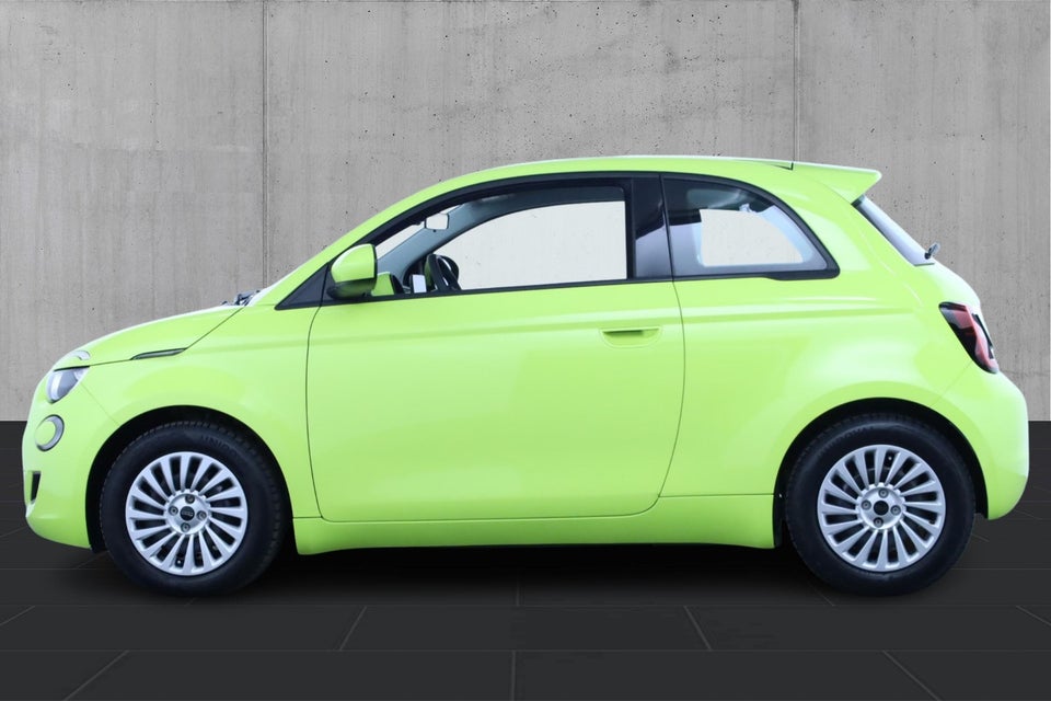 Fiat 500e 24 Action 3d