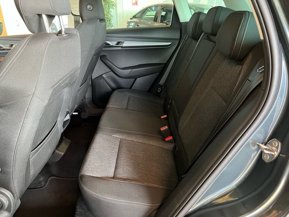 Skoda Karoq 1,6 TDi 115 Style DSG 5d