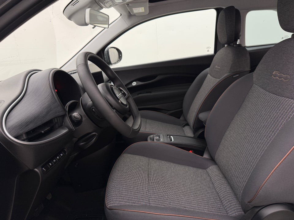 Fiat 500e 42 Icon 3d