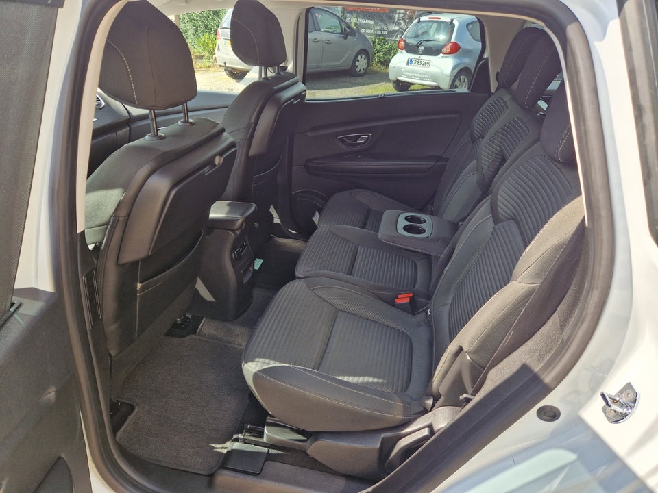 Renault Grand Scenic IV 1,2 TCe 130 Zen 7prs 5d