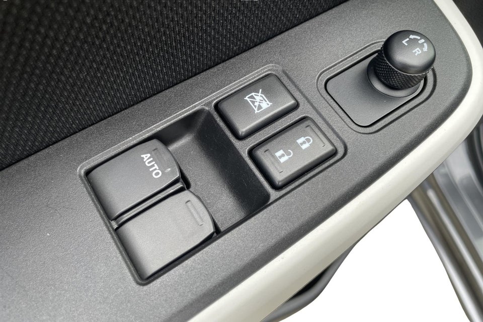 Suzuki Swift 1,2 Dualjet Monaco 5d