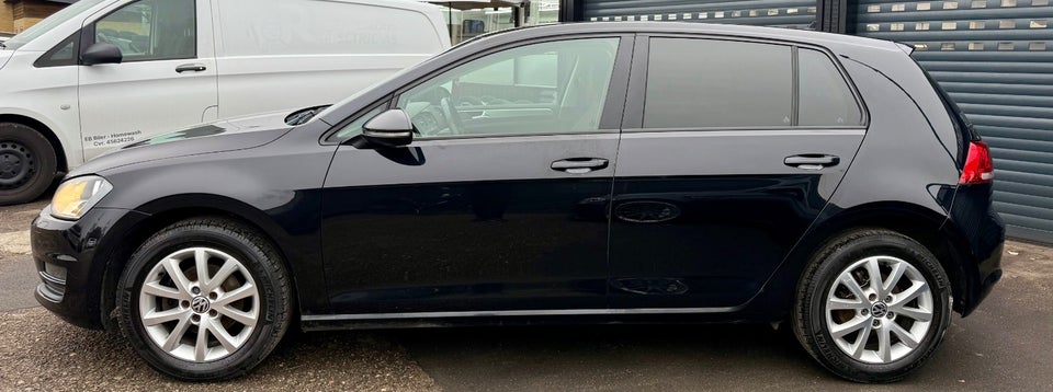 VW Golf VII 1,6 TDi 105 Comfortline BMT 5d
