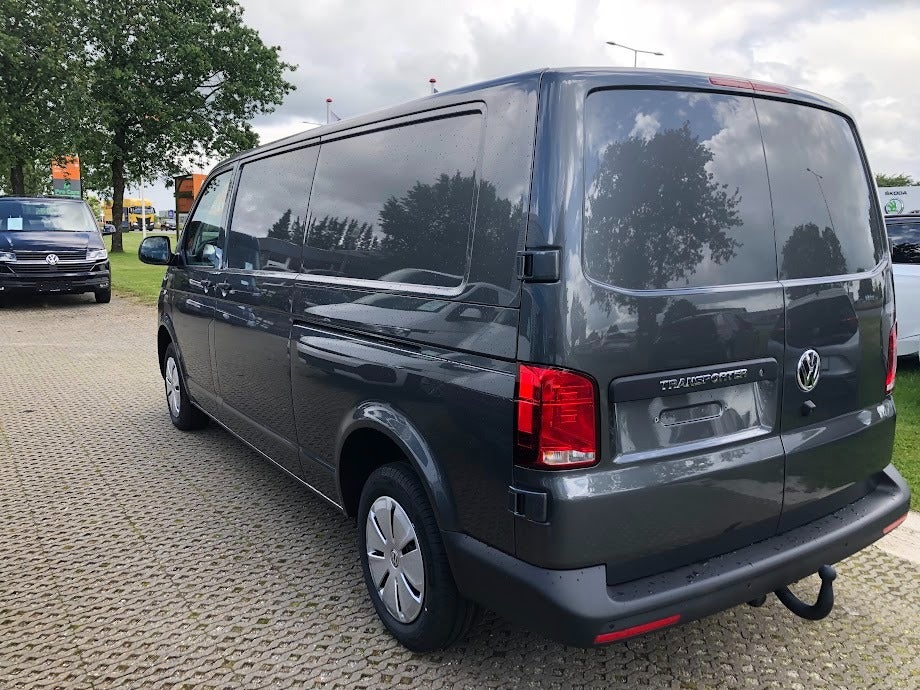 VW Transporter 2,0 TDi 150 Kassevogn DSG lang