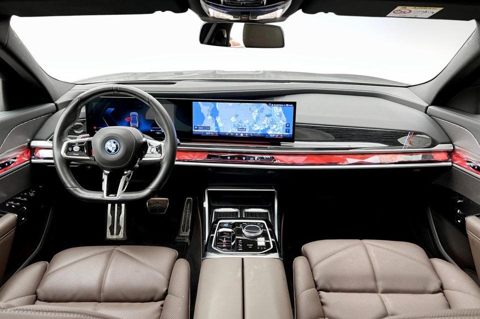 BMW i7 eDrive50 M-Sport 4d