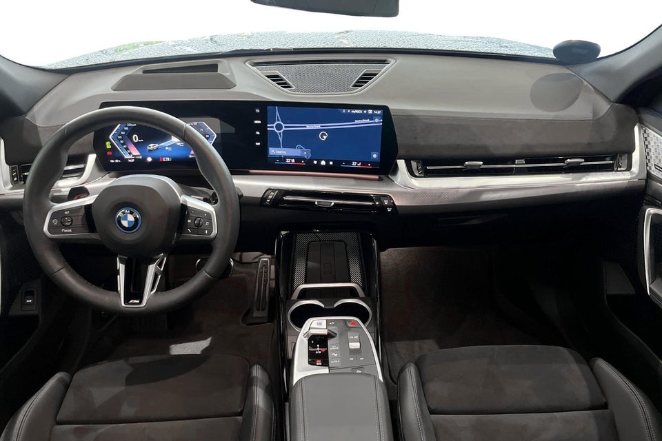 BMW iX2 xDrive30 Fully Charged M-Sport 5d