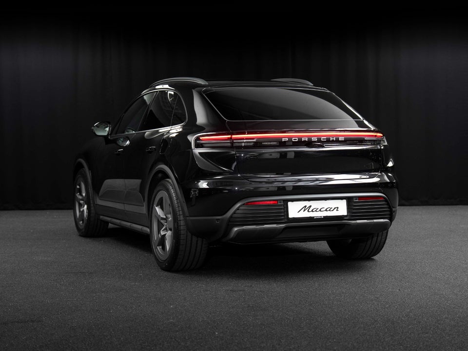Porsche Macan 5d