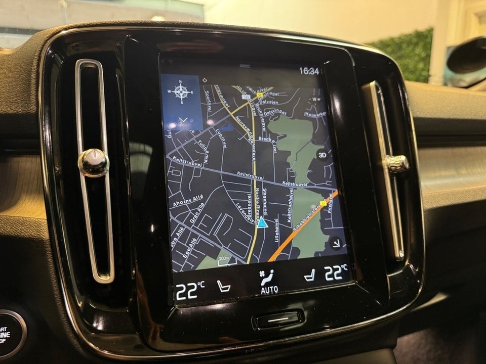 Volvo XC40 2,0 D4 190 Inscription aut. AWD 5d