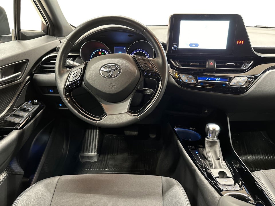 Toyota C-HR 2,0 Hybrid C-LUB Premium CVT 5d