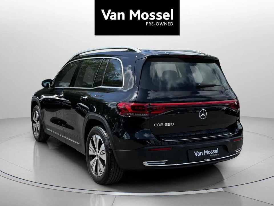 Mercedes EQB250 Progressive 5d