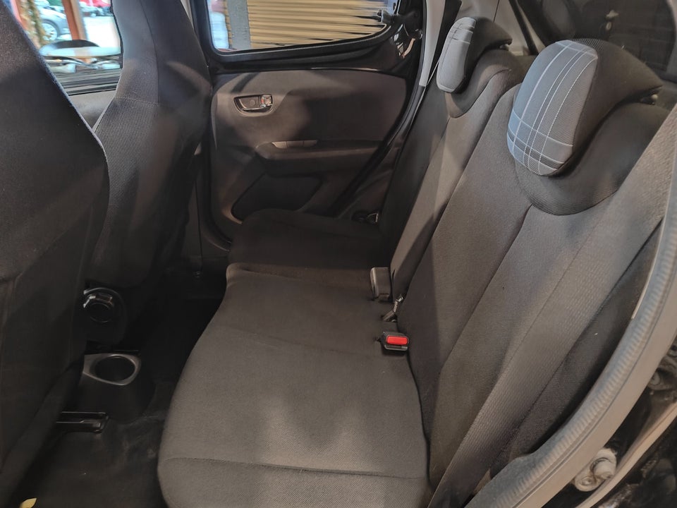 Peugeot 108 1,0 e-VTi 69 Allure 5d