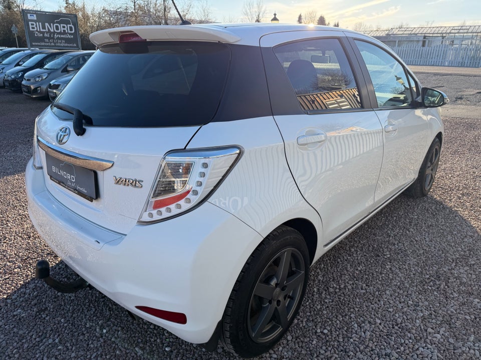 Toyota Yaris 1,3 VVT-i T2 Trend 5d