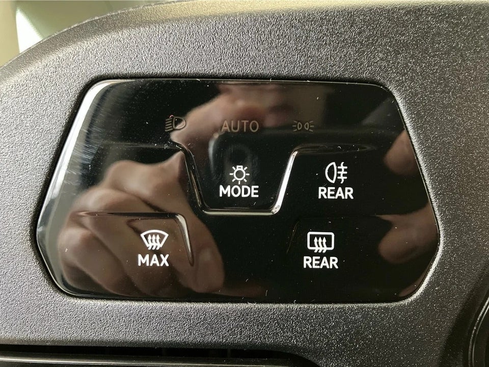 VW Caddy 2,0 TDi 122 DSG Cargo