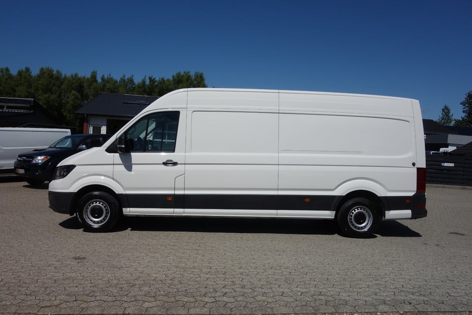 VW Crafter 35 2,0 TDi 140 Kassevogn L4H3 aut.