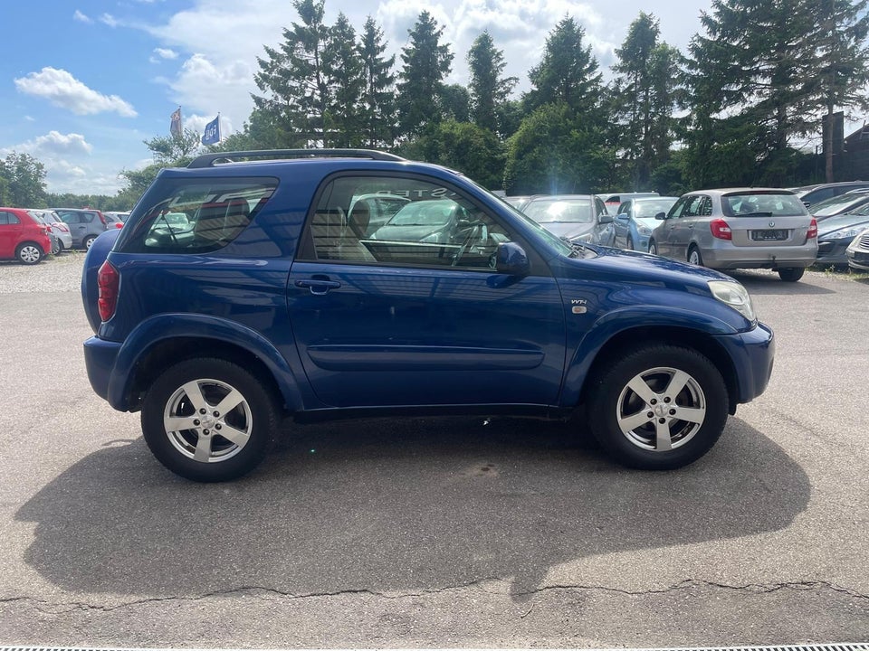 Toyota RAV4 2,0 VVT-i aut. 4x4 3d