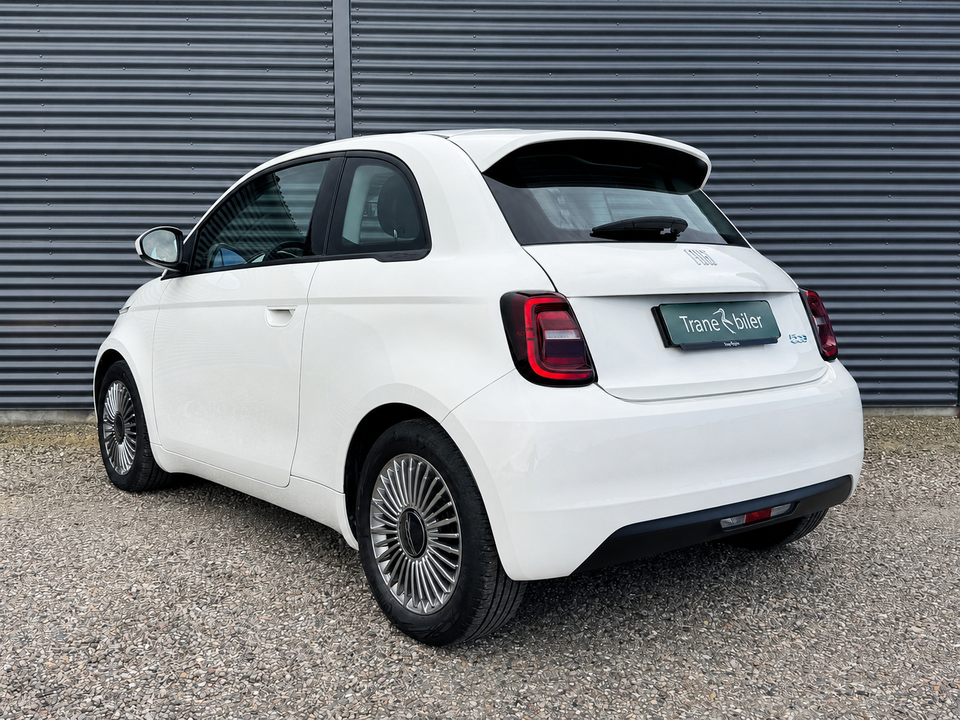 Fiat 500e 42 Icon 3d