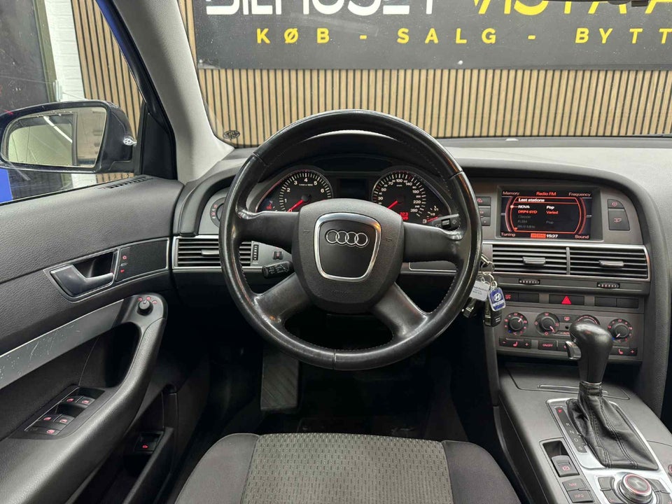Audi A6 2,4 V6 Multitr. 4d