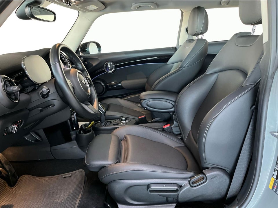 MINI Cooper SE Camden Edition 3d