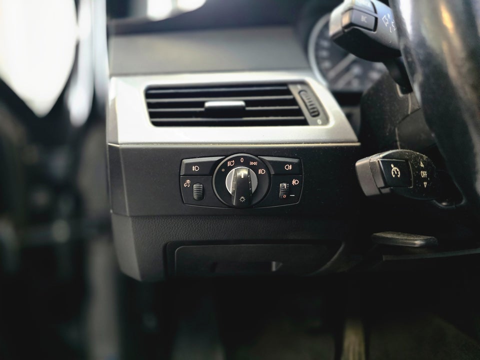 BMW 525i 3,0 Touring Steptr. 5d