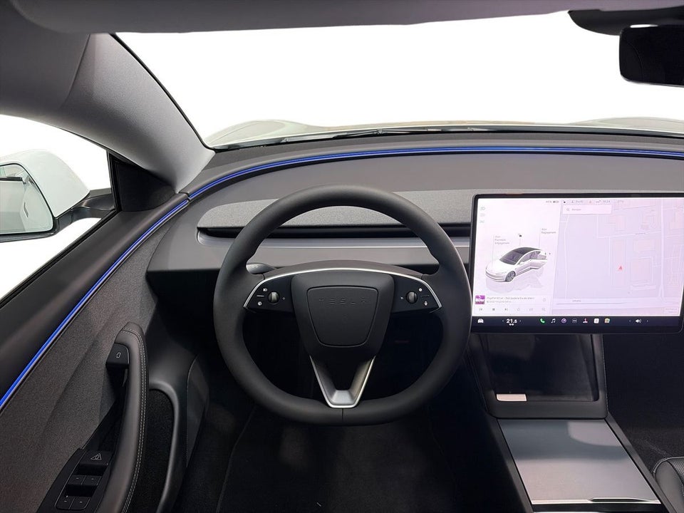 Tesla Model 3 Long Range RWD 4d