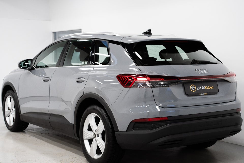 Audi Q4 e-tron 35 Advanced 5d