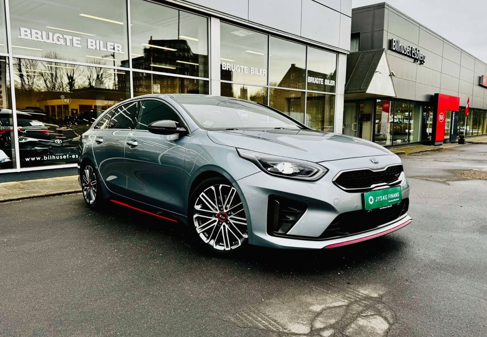 Kia ProCeed 1,6 T-GDi GT DCT 5d