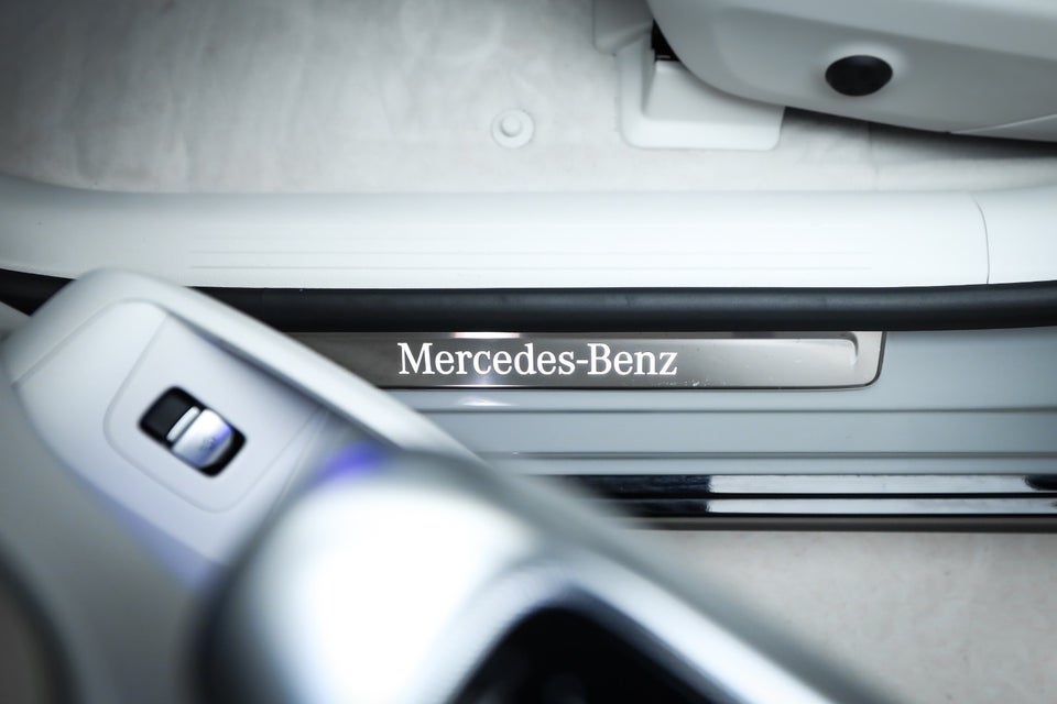 Mercedes EQE500 4Matic 4d