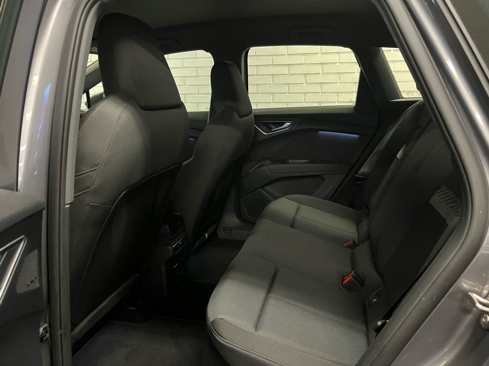 Audi Q4 e-tron 40 Attitude 5d