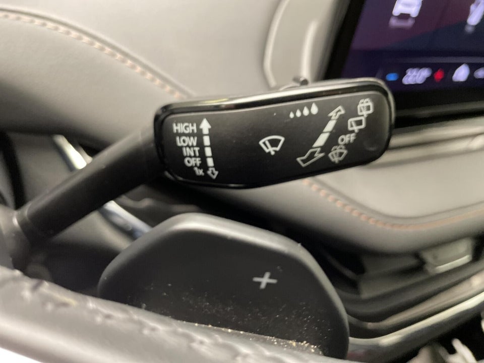 Skoda Enyaq 60 iV Suite 5d