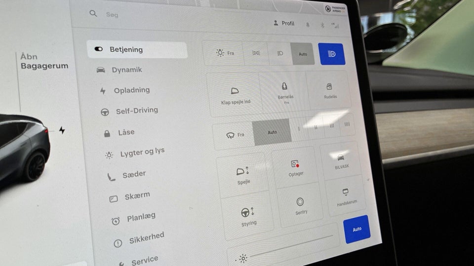 Tesla Model Y Long Range AWD 5d