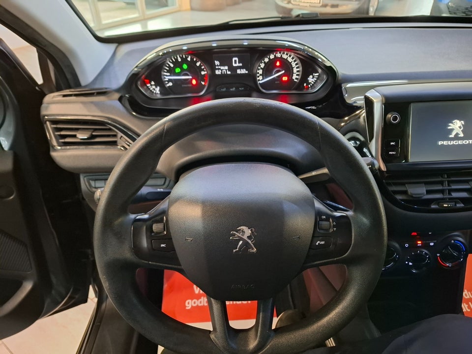 Peugeot 208 1,2 VTi 82 Active 5d