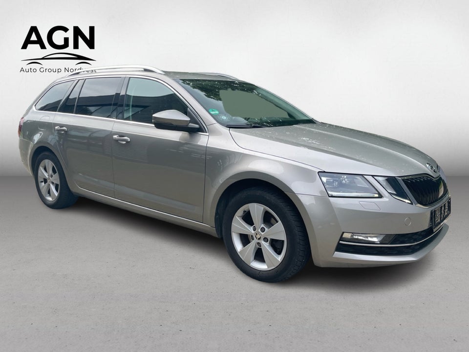 Skoda Octavia 1,6 TDi 115 Style Business Combi DSG 5d