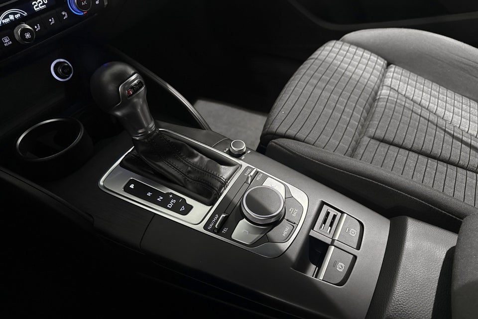 Audi A3 35 TFSi Limited plus Sportback S-tr. 5d