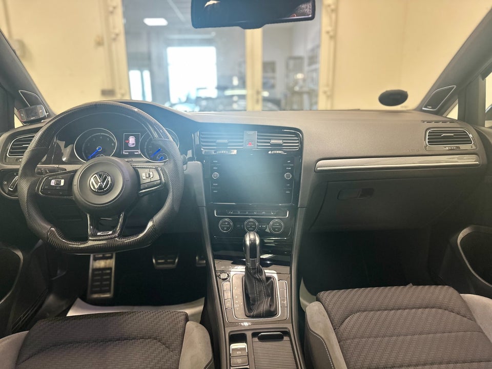 VW Golf VII 2,0 R DSG 4Motion BMT 5d