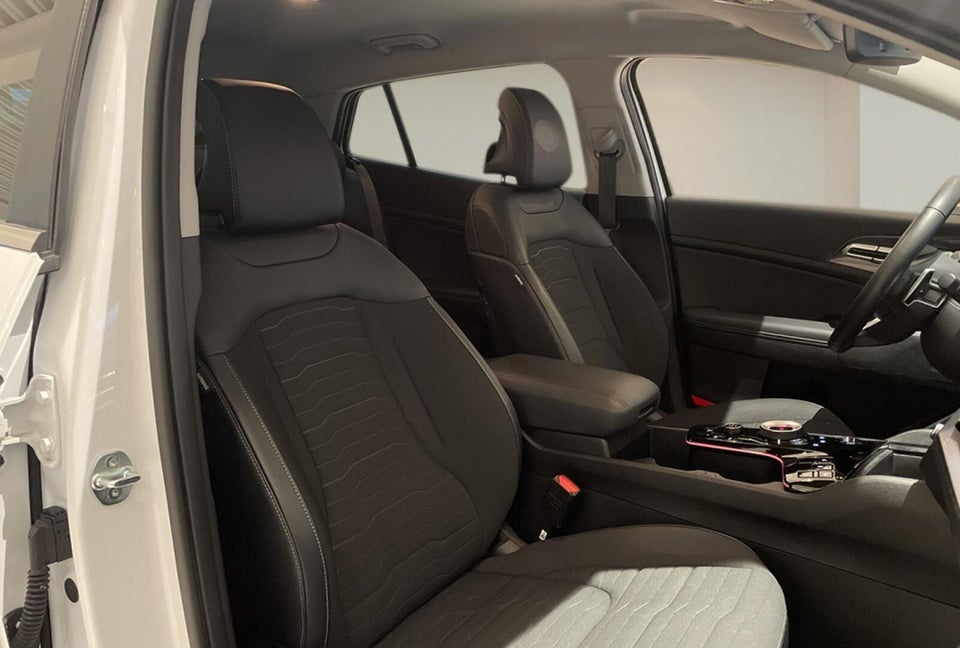 Kia Sportage 1,6 PHEV Upgrade aut. 4WD 5d