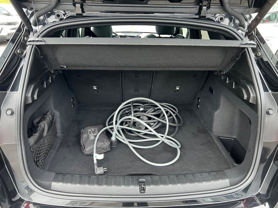 BMW iX1 eDrive20 M-Sport 5d