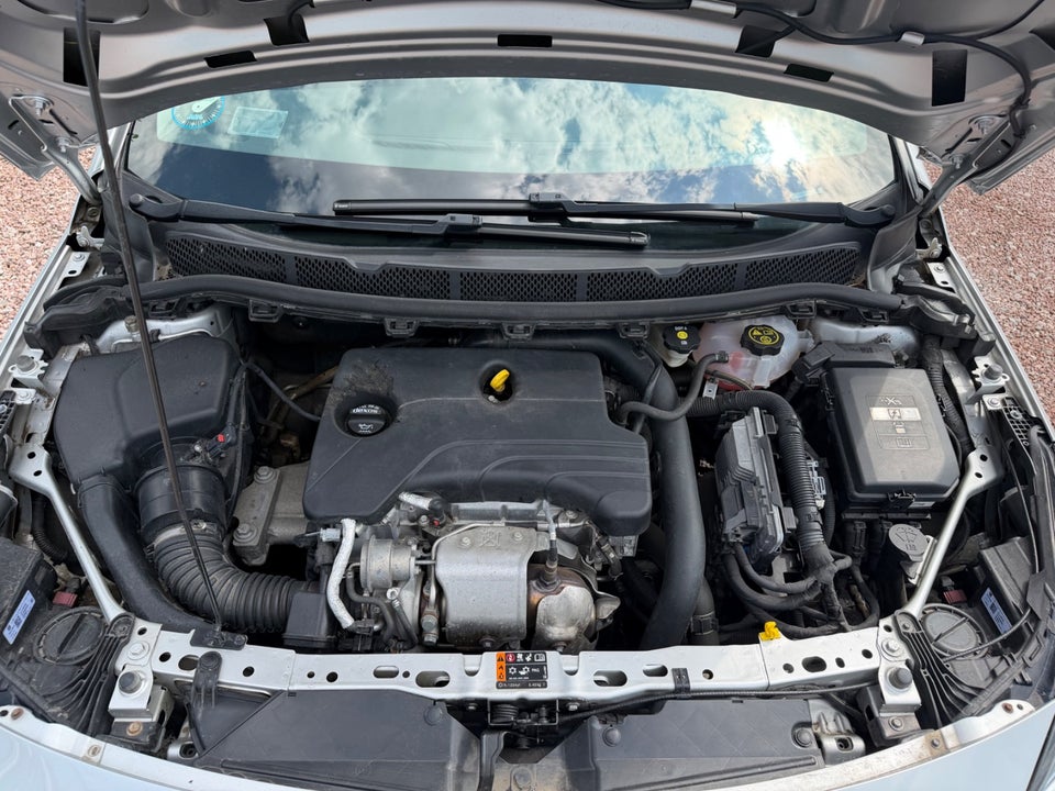 Opel Astra 1,0 T 105 Enjoy Sports Tourer 5d