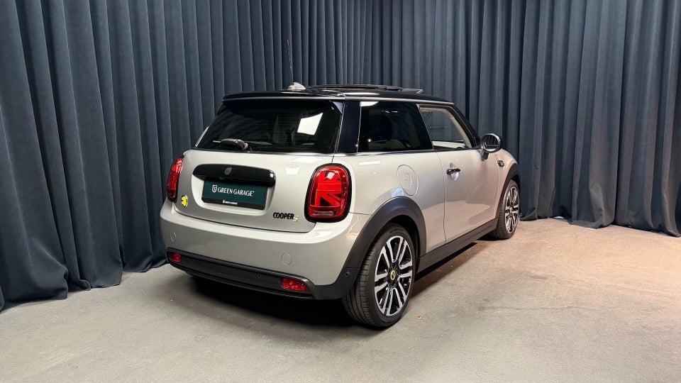 MINI Cooper SE Edition Premium Plus 3d