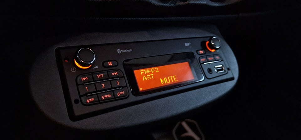 Renault Twingo 1,2 16V Authentique ECO2 3d