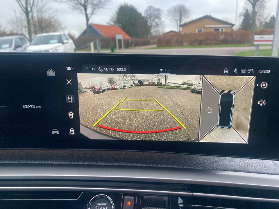 Peugeot e-3008 77 GT Pack 5d