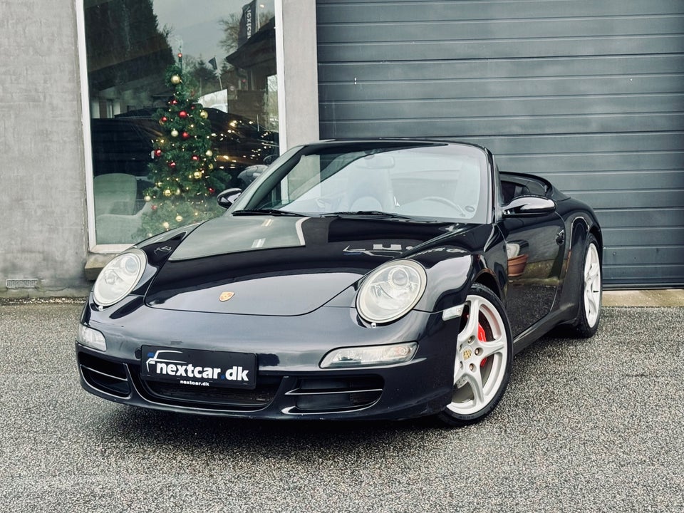 Porsche 911 Carrera S 3,8 Cabriolet Tiptr. 2d