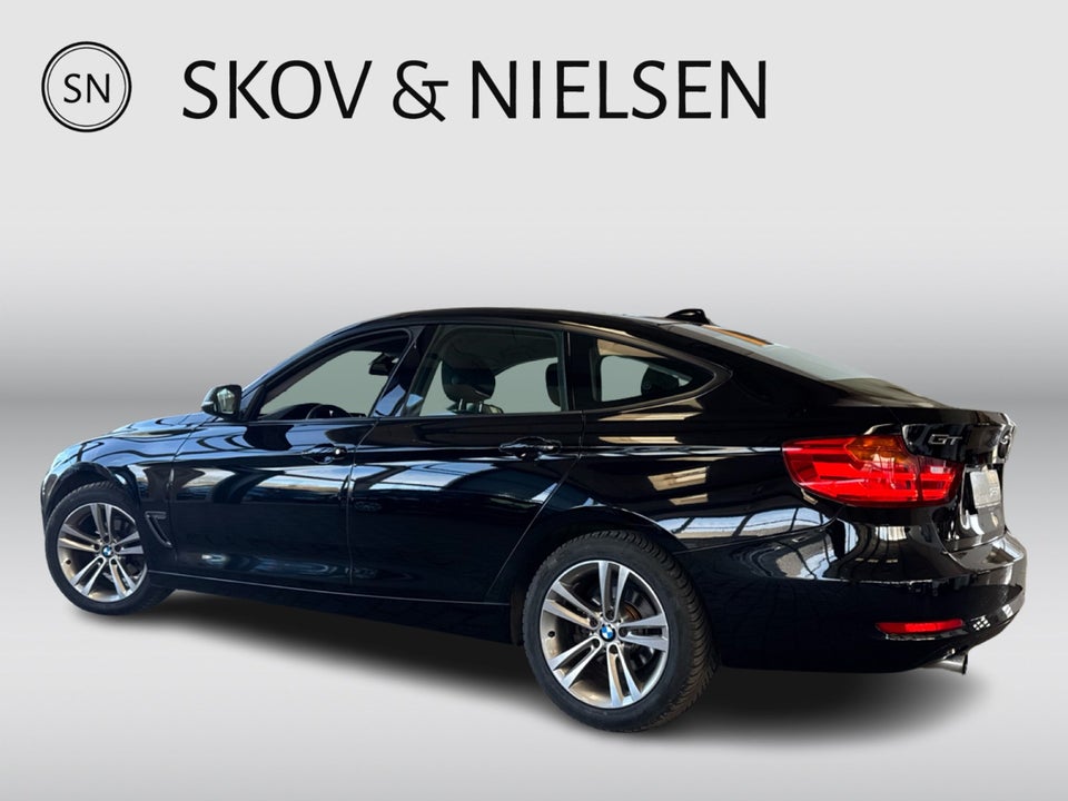 BMW 320i 2,0 Gran Turismo 5d