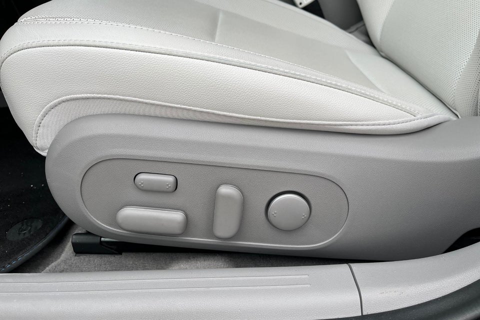 Hyundai Ioniq 6 77 Ultimate AWD 4d