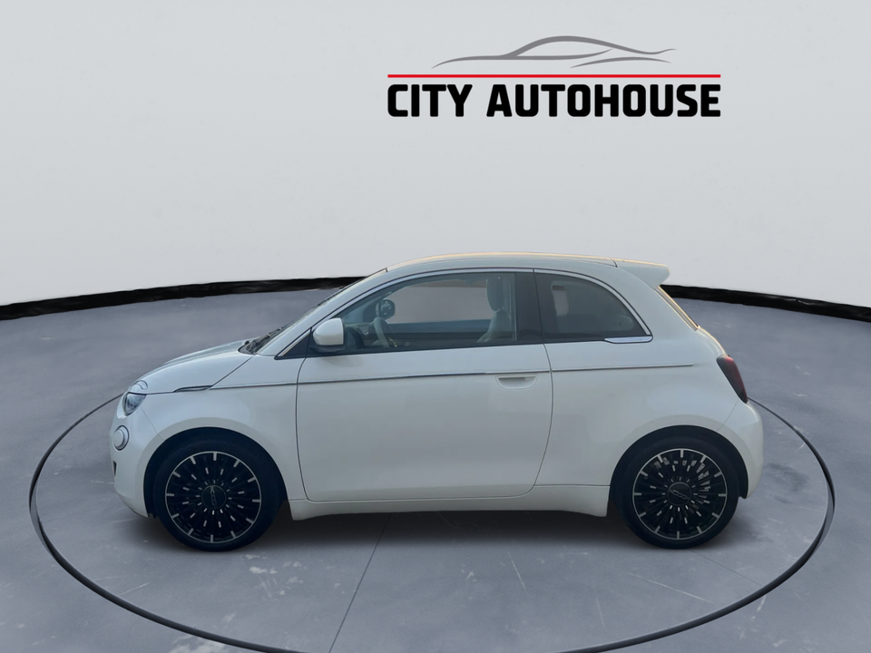Fiat 500e 42 la Prima by Bocelli 3+1 4d