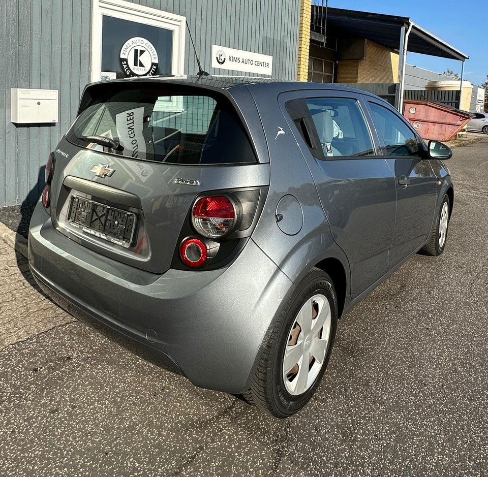 Chevrolet Aveo 1,2 LT ECO 5d