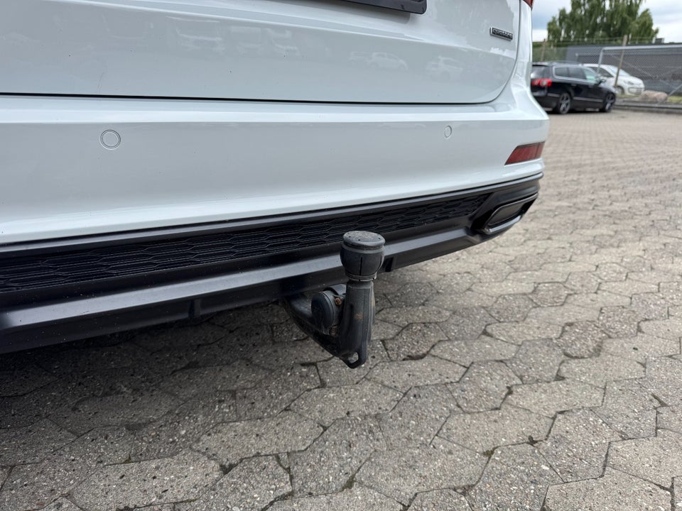 Audi A6 55 TFSi e S-line Avant quattro S-tr. 5d