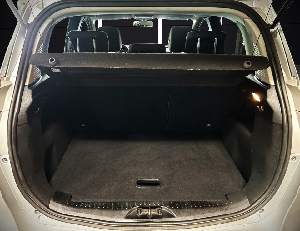Ford B-MAX 1,0 SCTi 125 Titanium 5d
