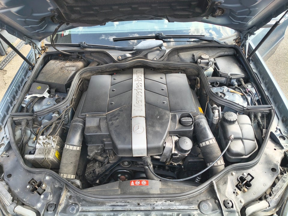 Mercedes E240 2,6 Elegance stc. aut. 5d
