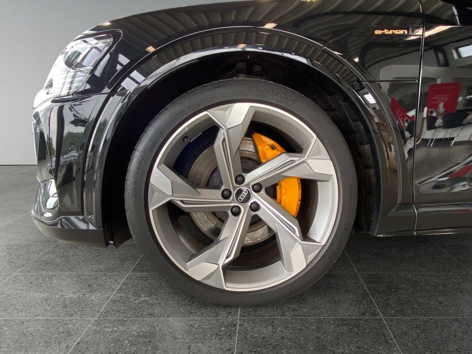 Audi e-tron S Sportback quattro 5d